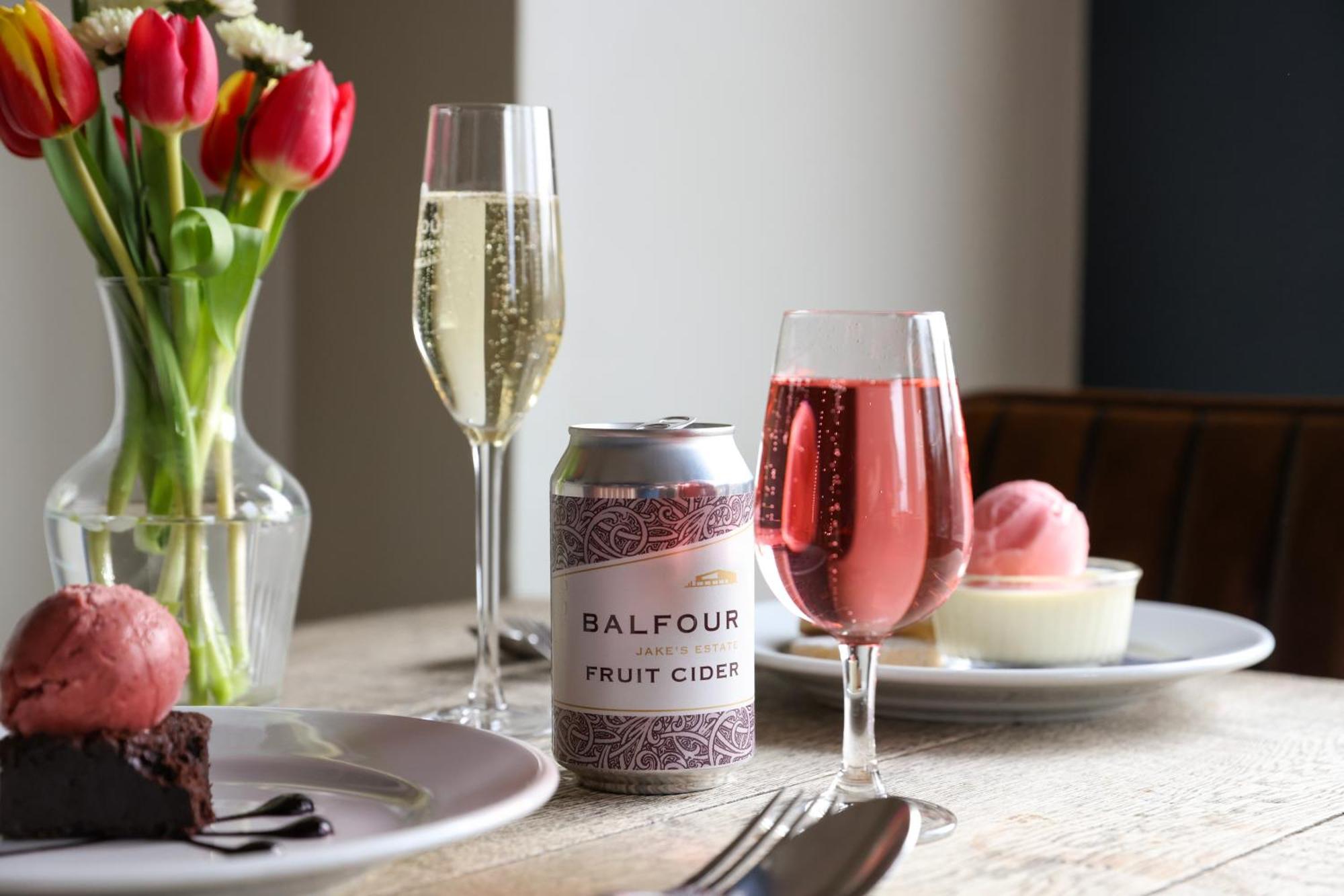 The Goudhurst Inn ภายนอก รูปภาพ