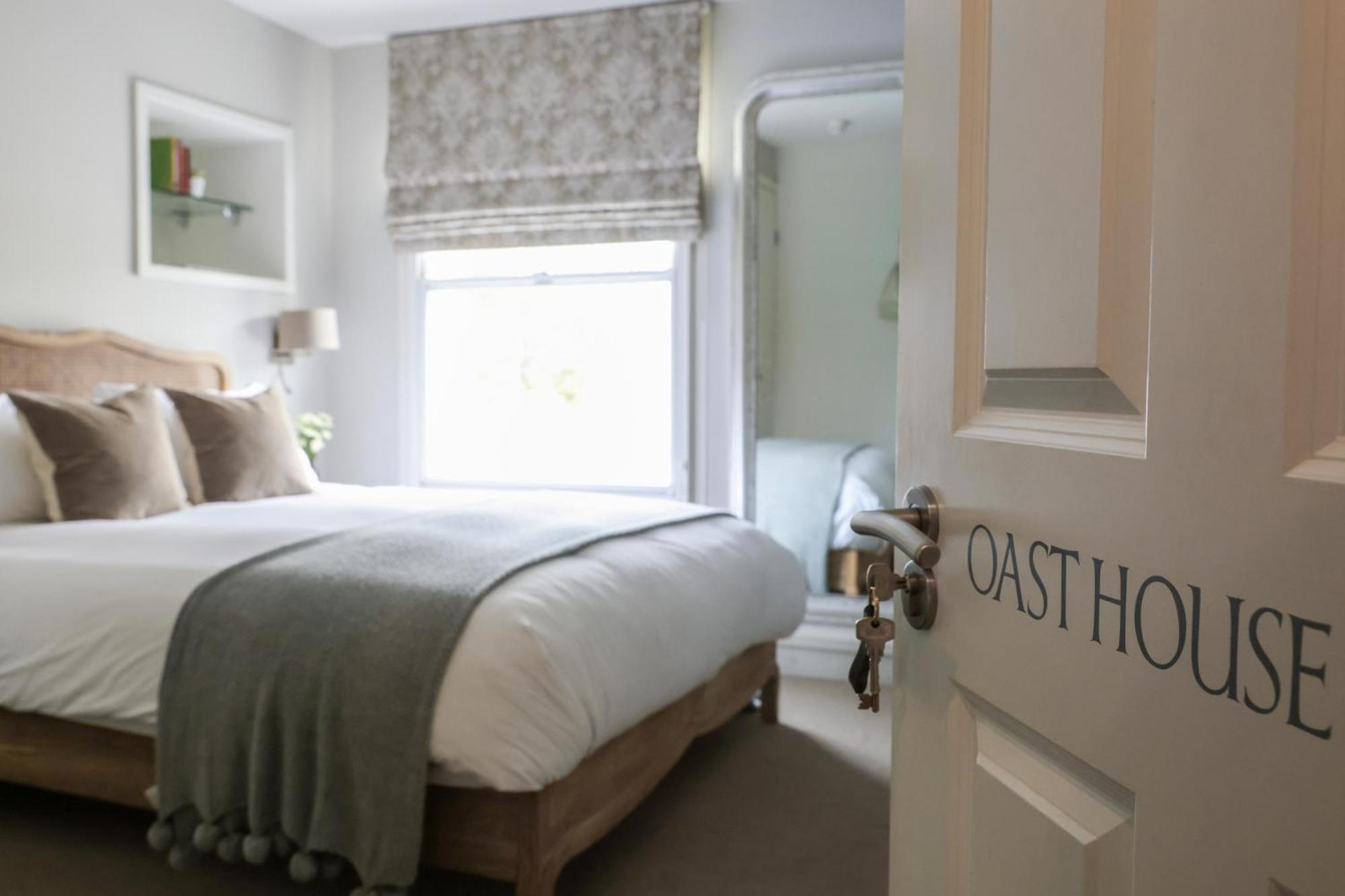 The Goudhurst Inn ภายนอก รูปภาพ