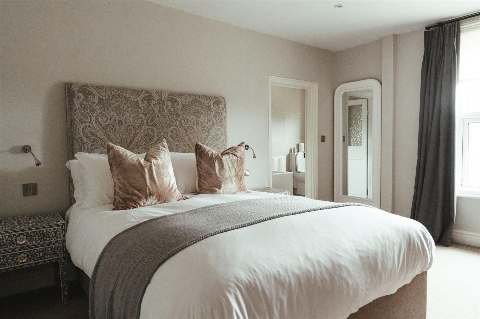 The Goudhurst Inn ภายนอก รูปภาพ